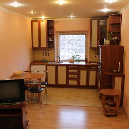 Studio apartment Tjernihiv Eksteriør billede