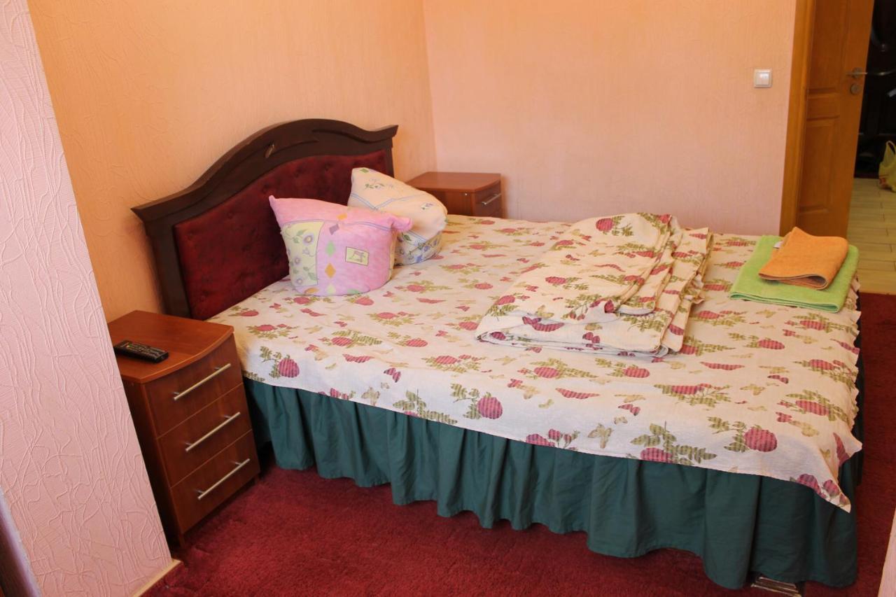 Studio apartment Tjernihiv Eksteriør billede
